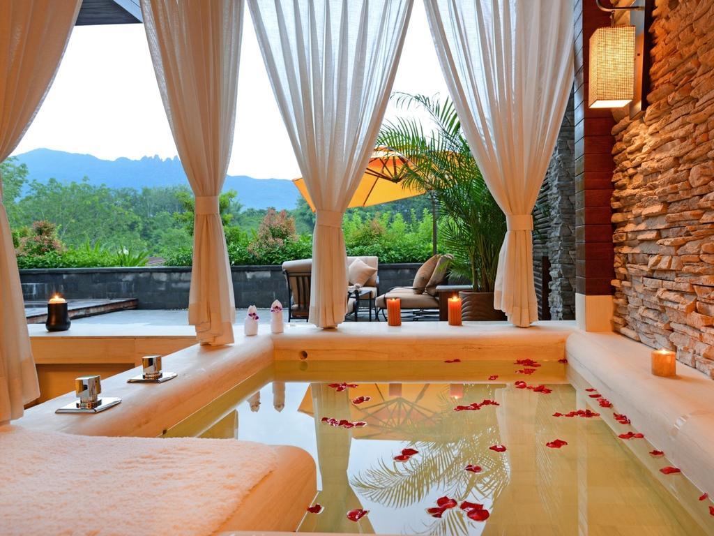 The Tang Hotel Hainan Mount Qixian Baoting Værelse billede