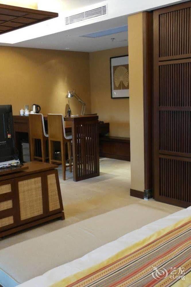 The Tang Hotel Hainan Mount Qixian Baoting Eksteriør billede